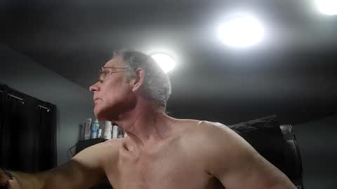 fantasyresort online show from 11-30-25, 04:38