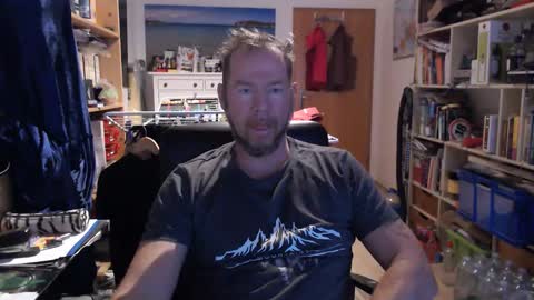 fantasystyl50 online show from 12-21-25, 07:15