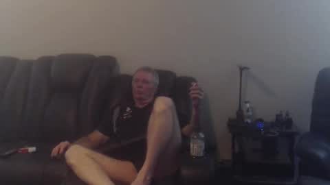 Snapshot of fantom666 chatting on 12-22-25, 04:15 PHANTOM online show from 12-22-25, 04:15