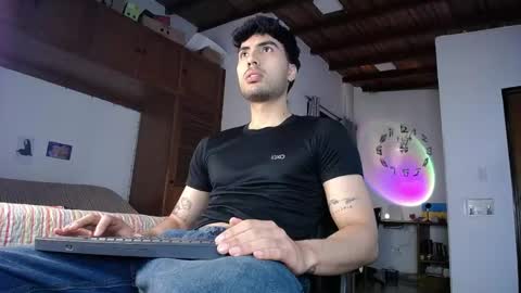 farid_24 online show from 04-07-26, 02:01