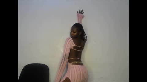 Snapshot of farihababy chatting on 02-05-26, 04:39 fariha online show from 02-05-26, 04:39