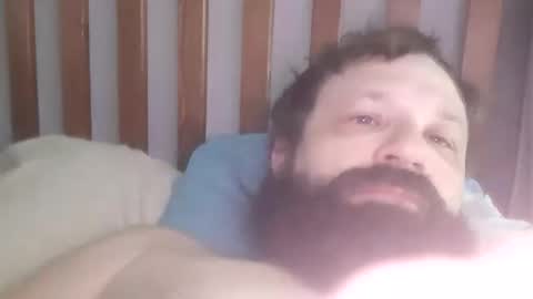 Snapshot of farm2boy chatting on 01-15-25, 12:36 Farm2boy online show from 01-15-25, 12:36