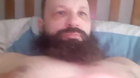 Snapshot of farm2boy chatting on 02-12-25, 12:58 Farm2boy online show from 02-12-25, 12:58