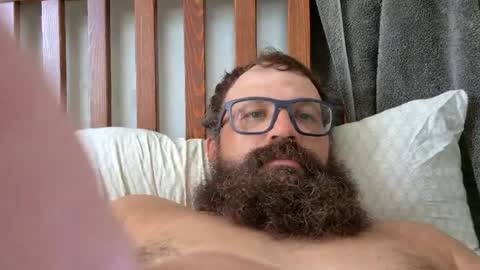 Snapshot of farm2boy chatting on 09-26-25, 05:17 Farm2boy online show from 09-26-25, 05:17