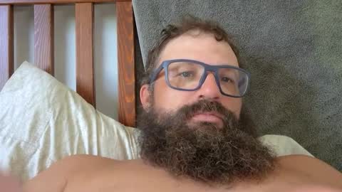 Snapshot of farm2boy chatting on 09-30-25, 03:39 Farm2boy online show from 09-30-25, 03:39