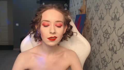 Fascinating   Eyes online show from 03-28-26, 12:10