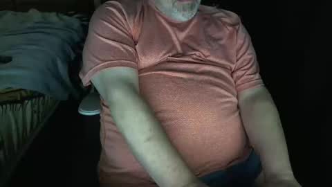 Snapshot of fatdaddycam chatting on 11-23-25, 11:48 Fat Daddy online show from 11-23-25, 11:48