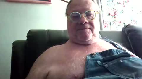 Fred. online show from 04-05-26, 06:05