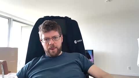 Snapshot of fattenmenow chatting on 04-19-26, 12:59 fattenmenow online show from 04-19-26, 12:59
