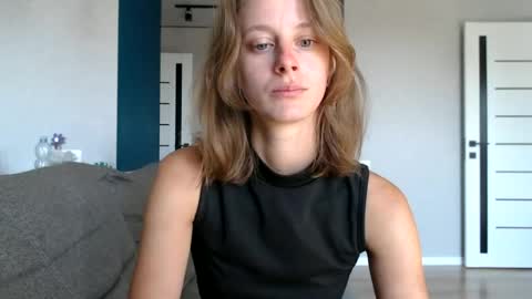 favoriteyour online show from 06-12-26, 04:33