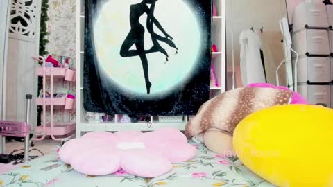 fawnmoonx online show from 02-08-25, 07:37