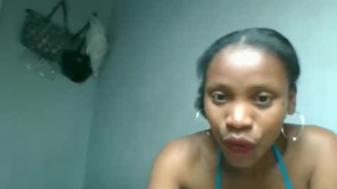 fayence09 online show from 09-24-25, 05:44