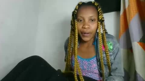 fayence09 online show from 10-03-25, 02:41