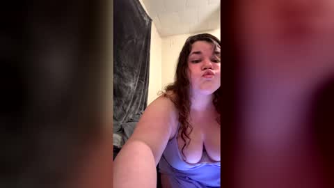 Fee  online show from 03-14-26, 01:23