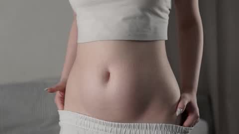 Snapshot of feelflirtyvibes chatting on 11-23-25, 04:56 Mila online show from 11-23-25, 04:56