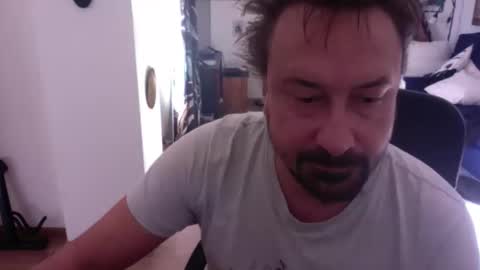 Snapshot of feetkissboy chatting on 11-22-25, 11:20 feetkissboy online show from 11-22-25, 11:20