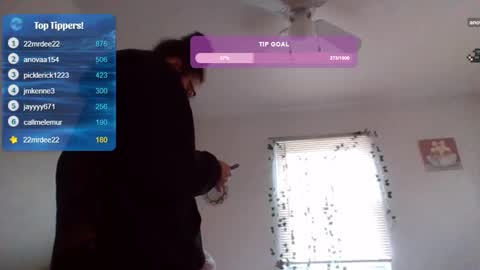 Snapshot of feetnymph chatting on 02-06-25, 07:18 Soley online show from 02-06-25, 07:18