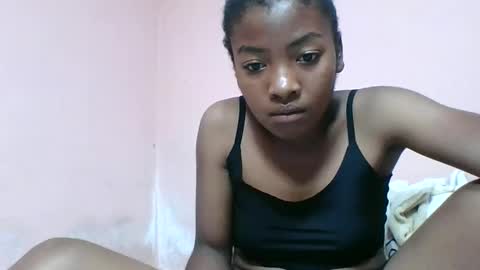 Snapshot of felice364342 chatting on 04-25-26, 05:10 felice364342 online show from 04-25-26, 05:10