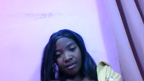 Snapshot of felice364342 chatting on 05-15-26, 06:26 felice364342 online show from 05-15-26, 06:26