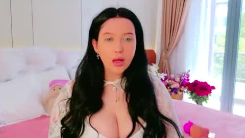 Felicia Herceg online show from 01-09-26, 05:43