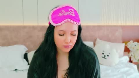 Felicia Herceg online show from 02-07-26, 08:07