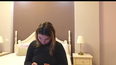 FeliciaKrige online show from 01-06-25, 08:39