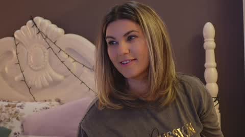 FeliciaKrige online show from 01-21-25, 11:34