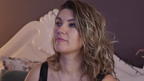 FeliciaKrige online show from 02-01-25, 01:23