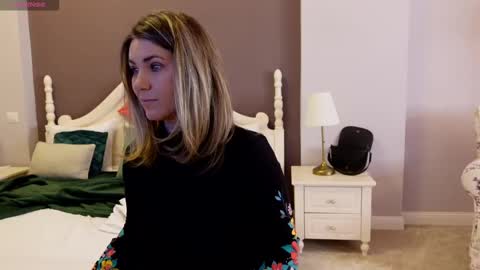 FeliciaKrige online show from 03-10-25, 09:07