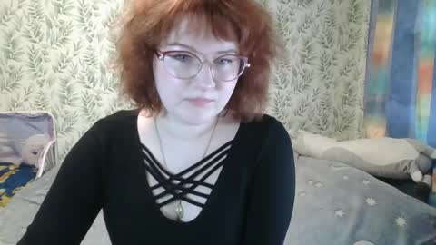 felicity_play online show from 04-17-26, 06:05