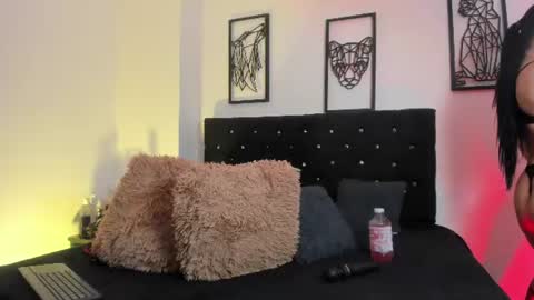 Snapshot of felinagrrr chatting on 07-01-26, 06:29 felina online show from 07-01-26, 06:29
