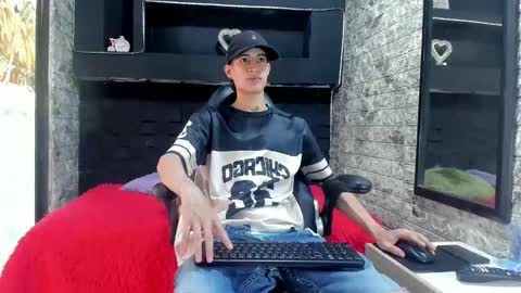 Snapshot of felipe_fiire chatting on 05-01-26, 01:59 felipe fiire online show from 05-01-26, 01:59