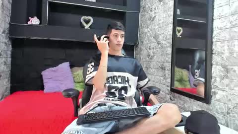 Snapshot of felipe_fiire chatting on 05-04-26, 02:57 felipe fiire online show from 05-04-26, 02:57