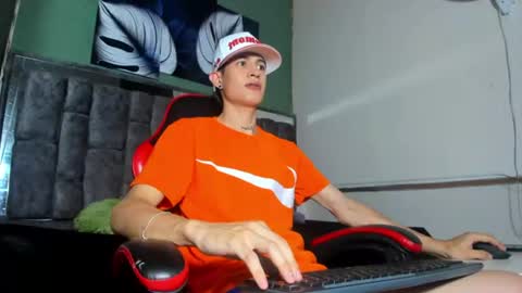 Snapshot of felipe_fiire chatting on 06-20-26, 07:38 felipe fiire online show from 06-20-26, 07:38
