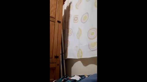 felipebh385495 online show from 05-23-26, 02:17