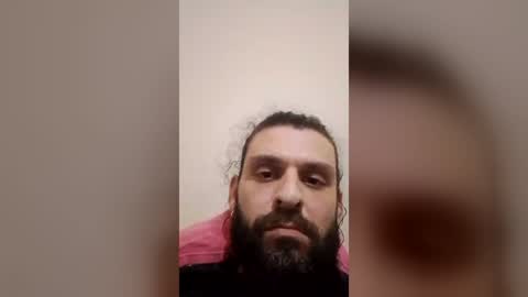 Snapshot of felipebh385495 chatting on 06-26-26, 02:05 felipebh385495 online show from 06-26-26, 02:05