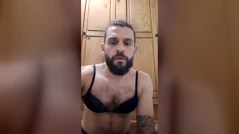 Snapshot of felipebh385495 chatting on 07-14-26, 04:06 felipebh385495 online show from 07-14-26, 04:06