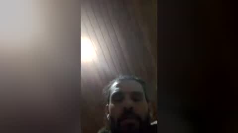 Snapshot of felipebh385495 chatting on 07-19-26, 03:43 felipebh385495 online show from 07-19-26, 03:43