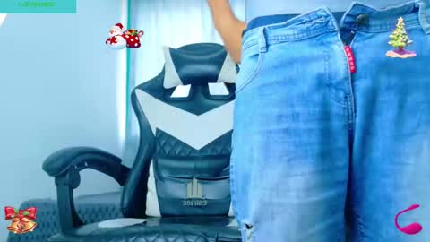 felipehot_gonzales online show from 11-10-25, 12:37