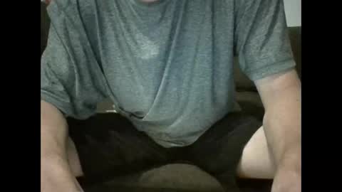 felipesmg2 online show from 02-18-25, 02:05