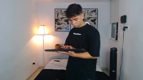 Snapshot of felipexvip chatting on 10-21-25, 01:06 felipexvip online show from 10-21-25, 01:06