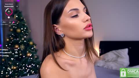 Snapshot of felissiany chatting on 01-15-25, 10:06 Hello im Nova online show from 01-15-25, 10:06