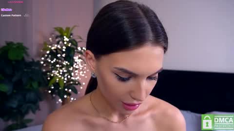 Snapshot of felissiany chatting on 03-03-25, 10:49 Hello im Nova online show from 03-03-25, 10:49