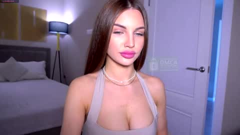 Hello im Nova online show from 05-13-26, 01:14