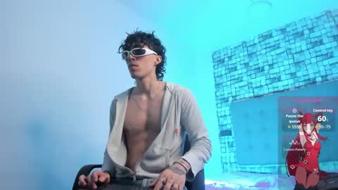 Snapshot of felix__star chatting on 10-01-25, 07:53 Felix online show from 10-01-25, 07:53