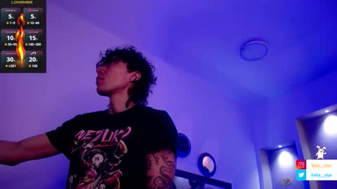 Snapshot of felix__star chatting on 11-19-25, 08:09 Felix online show from 11-19-25, 08:09