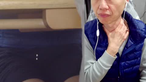 Snapshot of felixlau chatting on 12-30-24, 02:08 felixlau online show from 12-30-24, 02:08