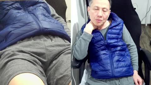 Snapshot of felixlau chatting on 01-21-25, 12:29 felixlau online show from 01-21-25, 12:29