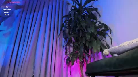 Snapshot of felixsantox chatting on 09-13-25, 11:59 FelixSantos online show from 09-13-25, 11:59