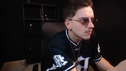 FelixStark online show from 07-12-26, 06:04